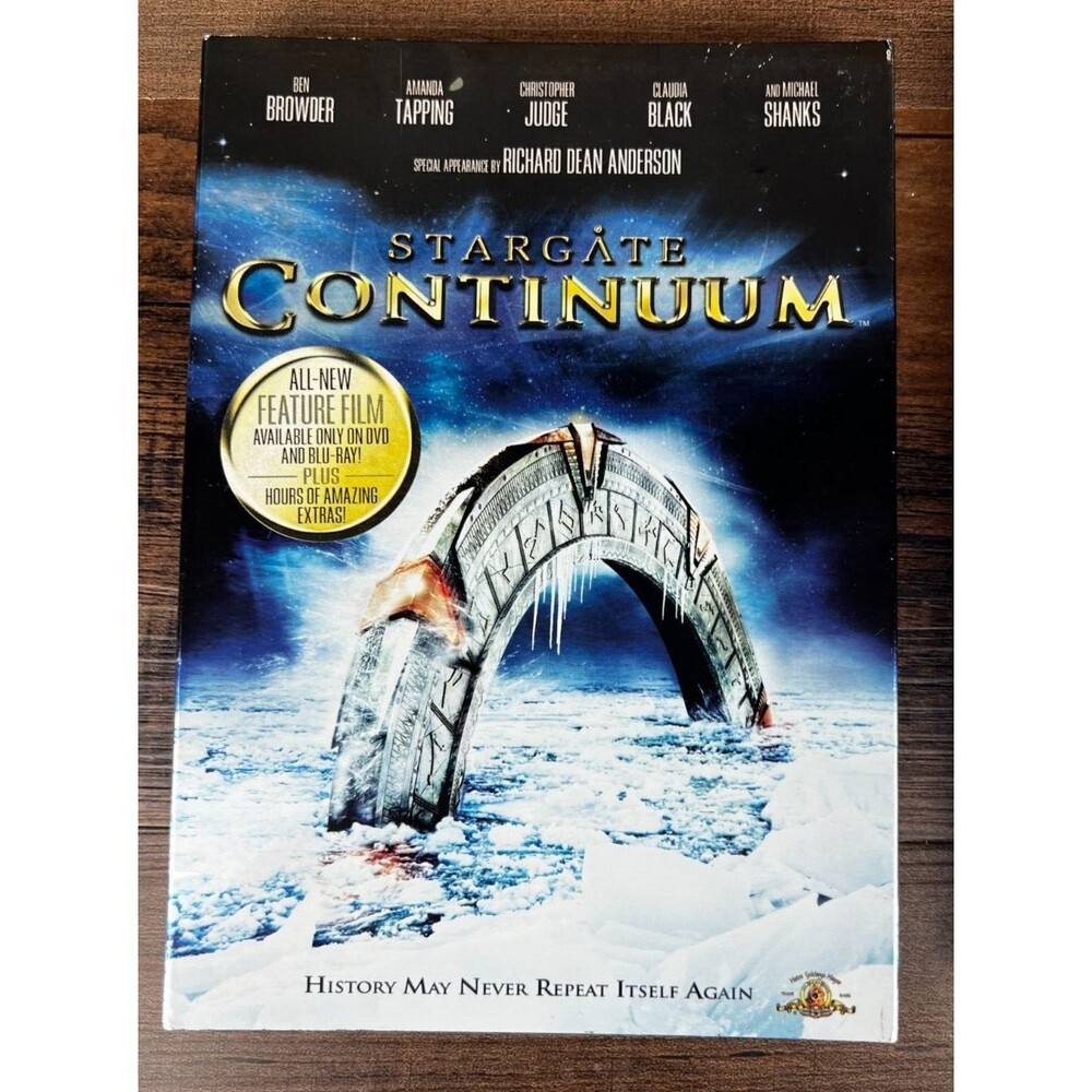 Stargate: Continuum - Richard Dean Anderson, Claudia Black (DVD) With Slip Cover